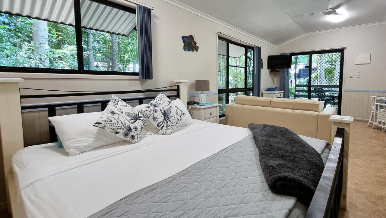 Boutique Bungalows Мишен-Бич Экстерьер фото